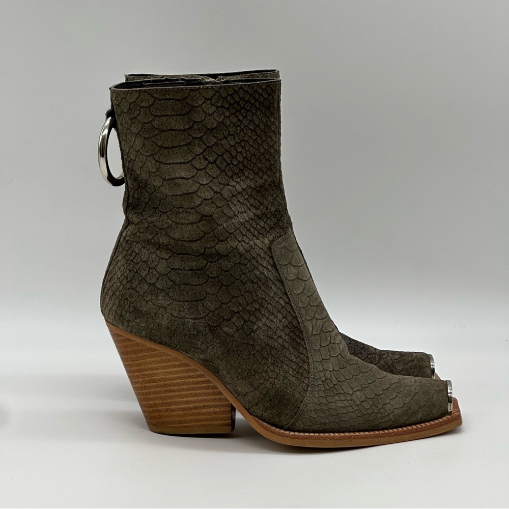Jeffrey Campbell Booties. Size 7.5